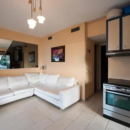 Afroditi Glyfada (Corfu)